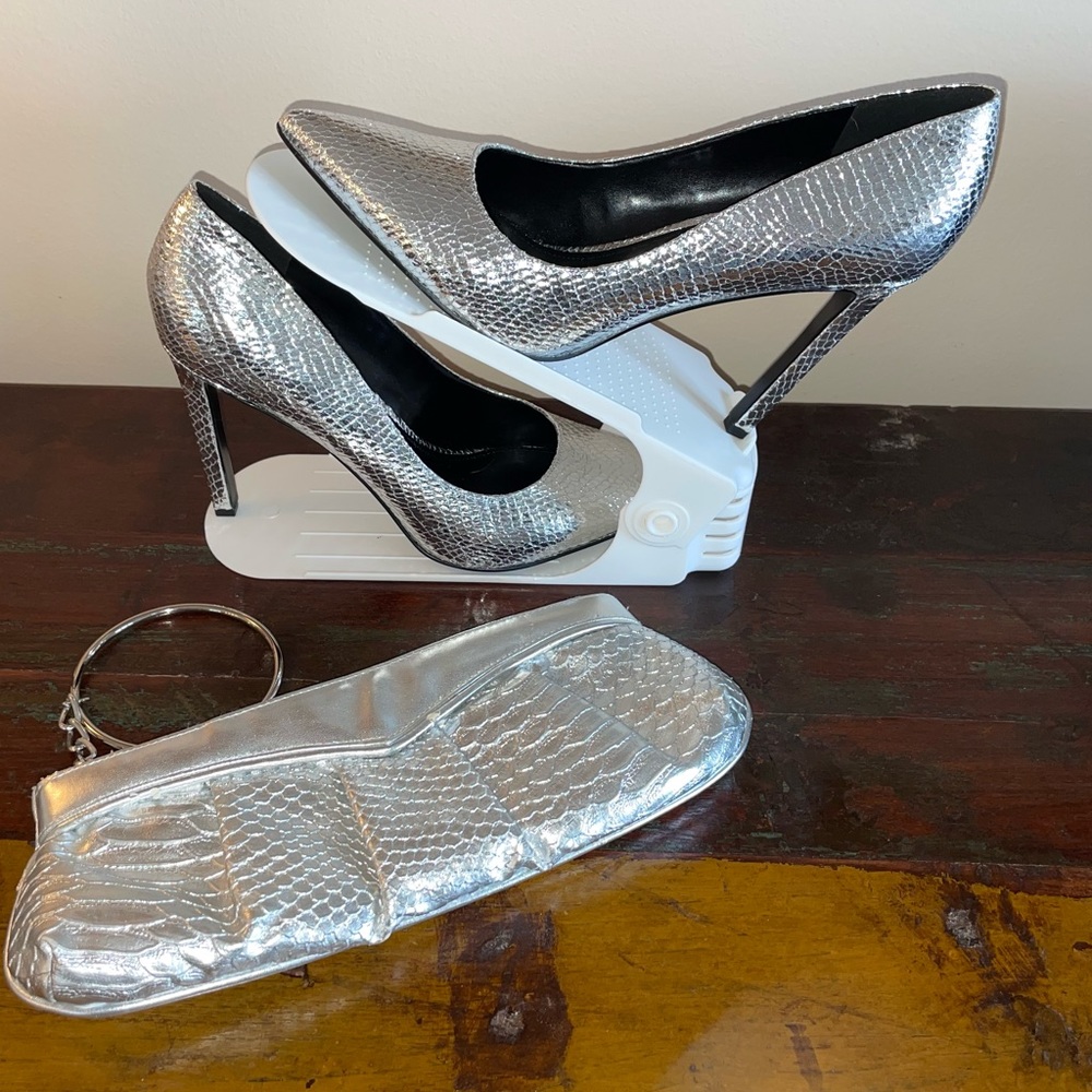 NEW Nine West Silver Tatiana 4” Heels Size 9